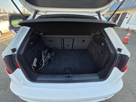 2016 Audi A3 Sportback e-tron 1.4T Premium Plus
