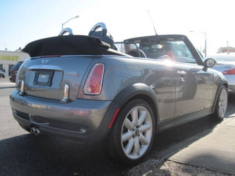 2005 MINI Cooper S