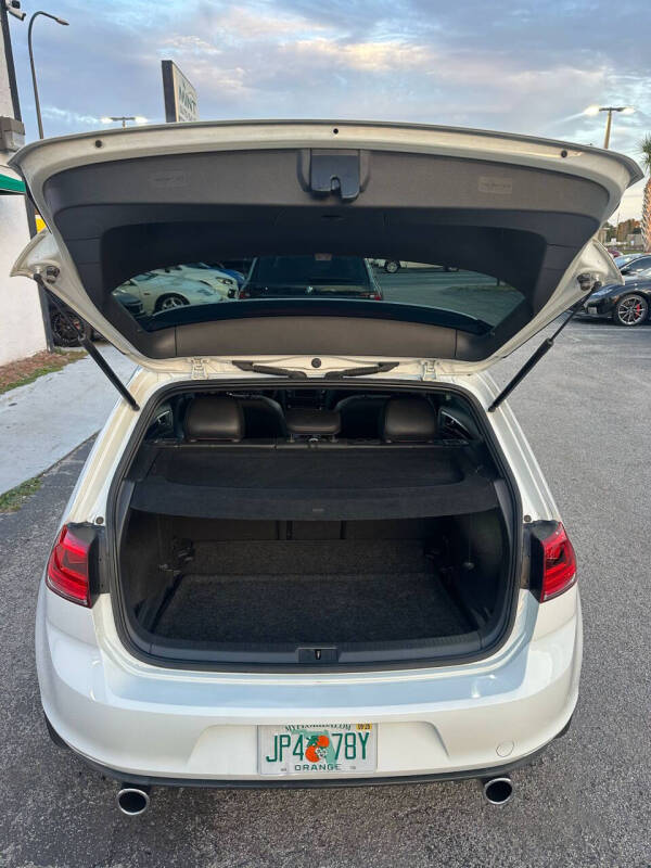 2017 Volkswagen Golf GTI