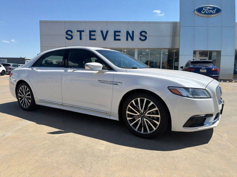 2017 Lincoln Continental Select