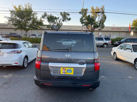 2011 Honda Element LX