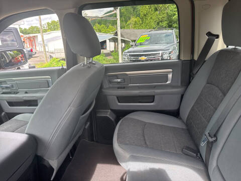 2013 RAM 1500 SLT