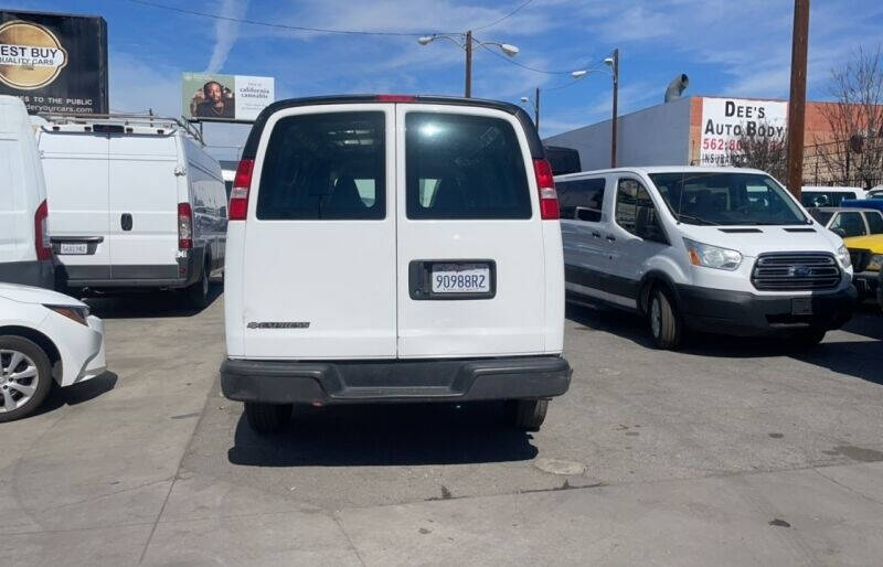 2019 Chevrolet Express 2500