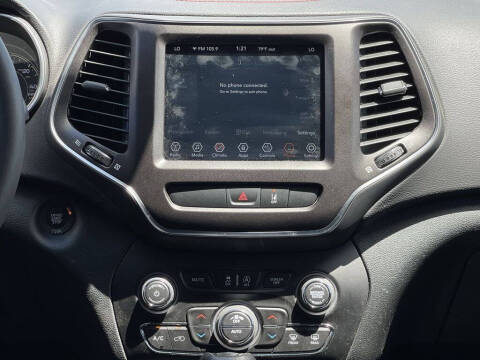 2022 Jeep Cherokee Trailhawk