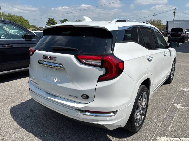 2022 GMC Terrain Denali