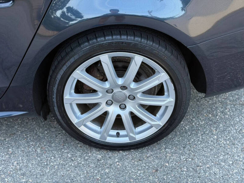 2012 Audi A4 2.0T quattro Premium Plus