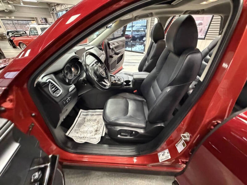 2022 Mazda CX-9 Touring Plus