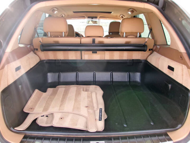 2004 Porsche Cayenne S