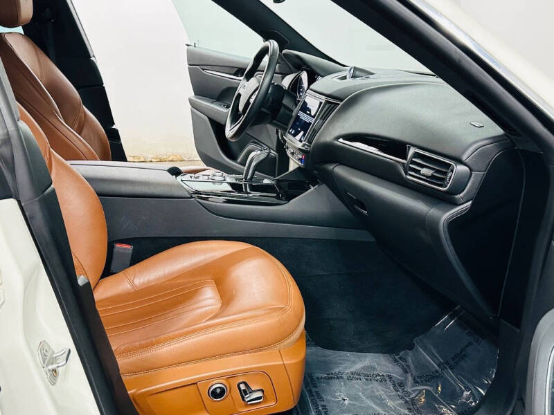 2021 Maserati Levante