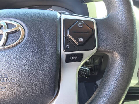 2017 Toyota Tundra SR5