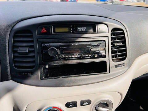 2010 Hyundai Accent GS