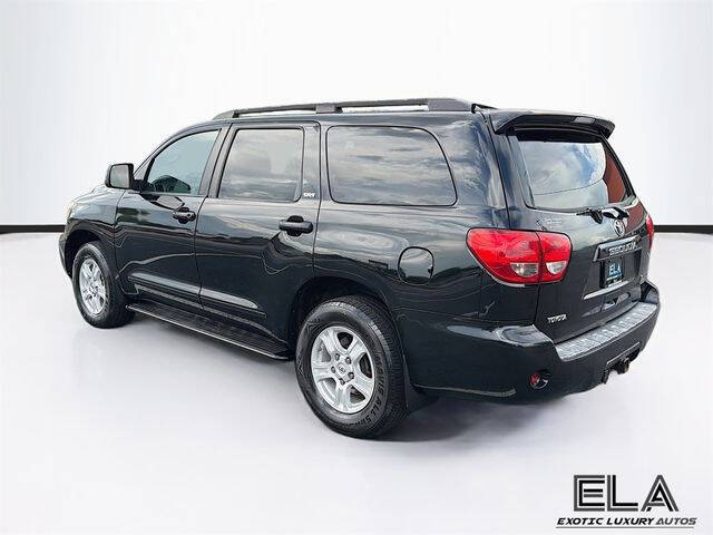 2008 Toyota Sequoia SR5