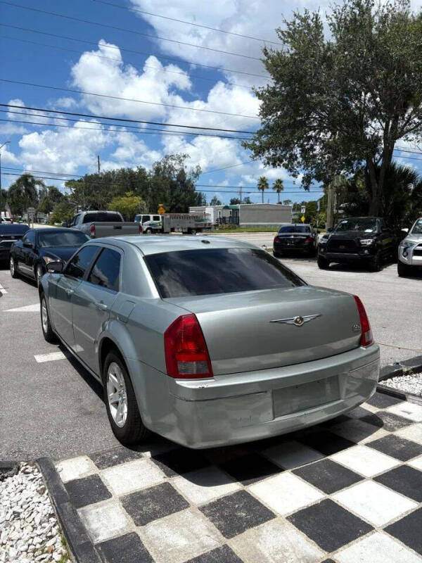 2006 Chrysler 300 Touring