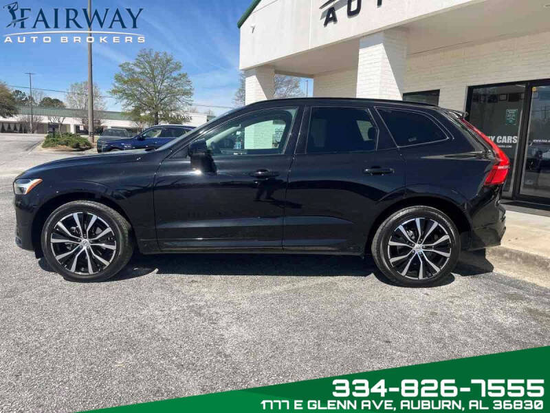 2023 Volvo XC60 B5 Plus Dark Theme