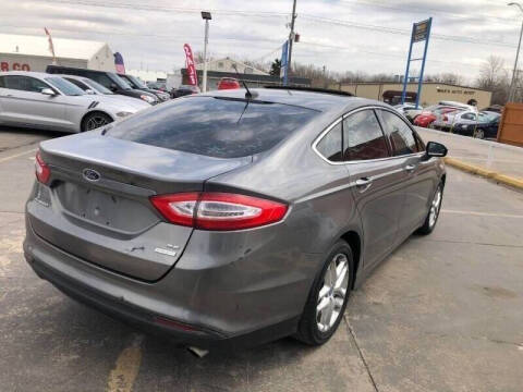 2013 Ford Fusion SE