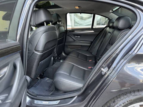 2015 BMW 5 Series 528i xDrive