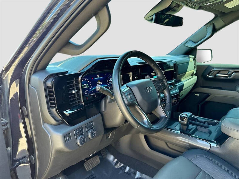 2024 Chevrolet Silverado 1500 ZR2