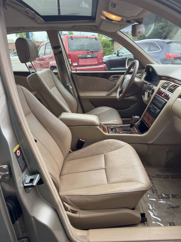 2002 Mercedes-Benz E-Class E 320