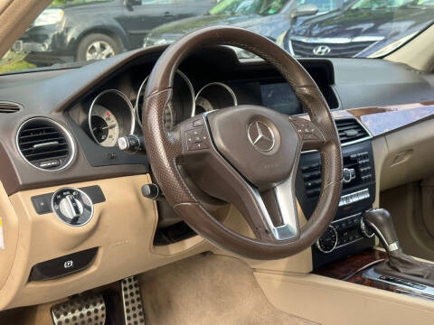 2014 Mercedes-Benz C-Class C 250 Sport