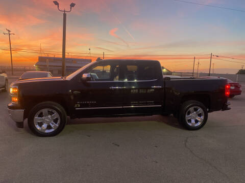 2015 Chevrolet Silverado 1500 for sale at First Choice Auto Sales in Bakersfield CA