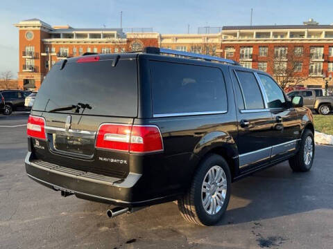 2011 Lincoln Navigator L