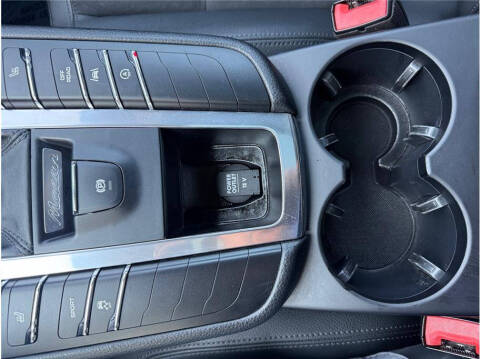 2017 Porsche Macan S