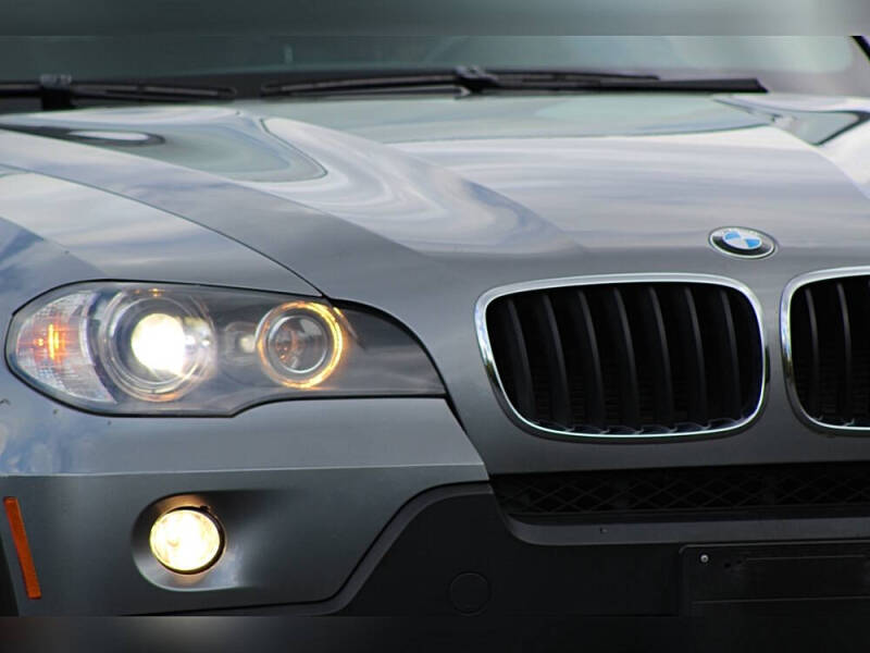 2010 BMW X5 xDrive30i