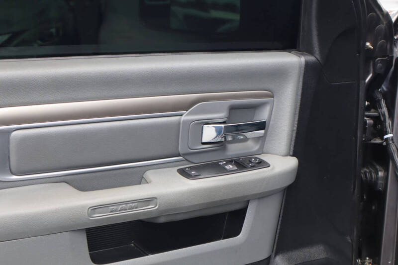 2014 RAM 1500 Express