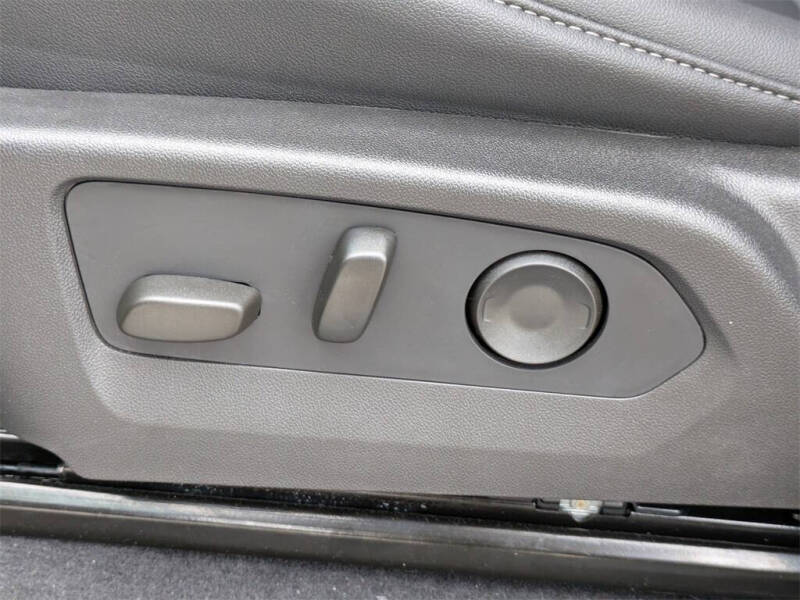 2025 Chevrolet Colorado LT