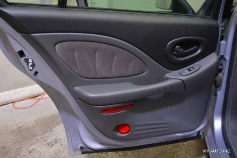 2005 Pontiac Bonneville SE