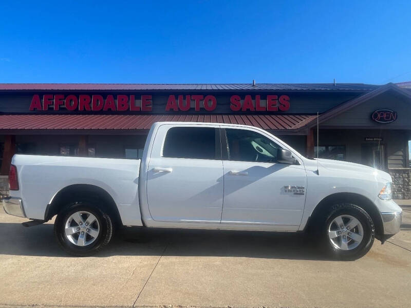 2021 RAM Ram 1500 Classic SLT's photo