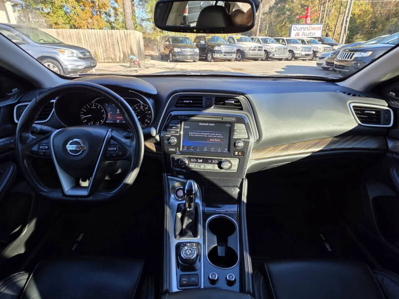 2017 Nissan Maxima Platinum