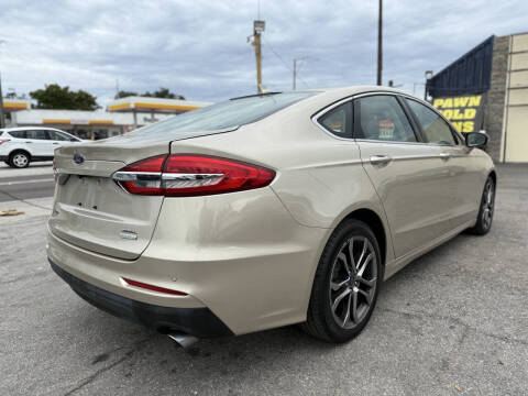 2019 Ford Fusion SEL