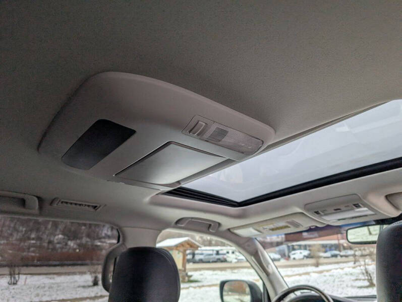 2013 Toyota Land Cruiser