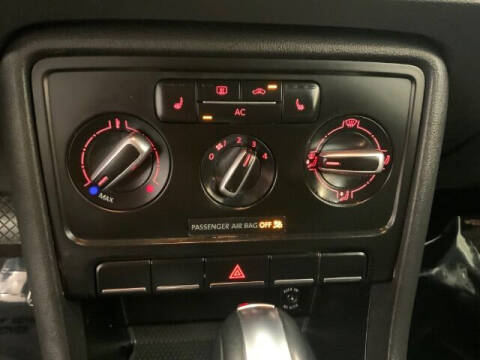 2012 Volkswagen Beetle