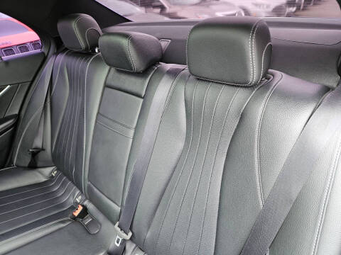 2019 Mercedes-Benz E-Class E 300