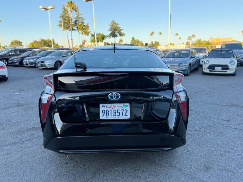 2017 Toyota Prius Two
