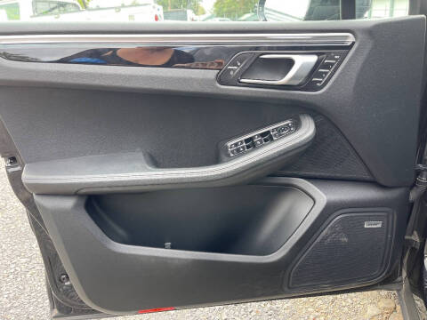 2018 Porsche Macan S