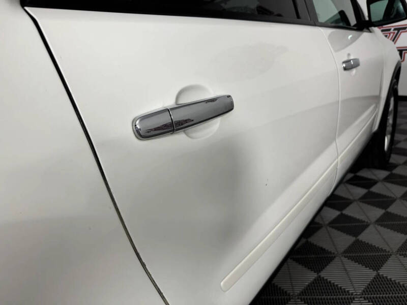 2011 GMC Acadia SL