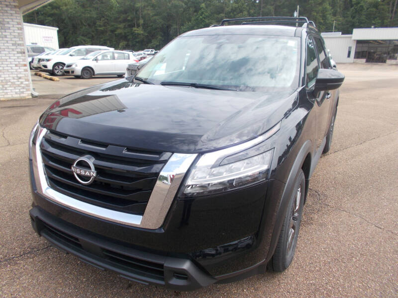2022 Nissan Pathfinder SV