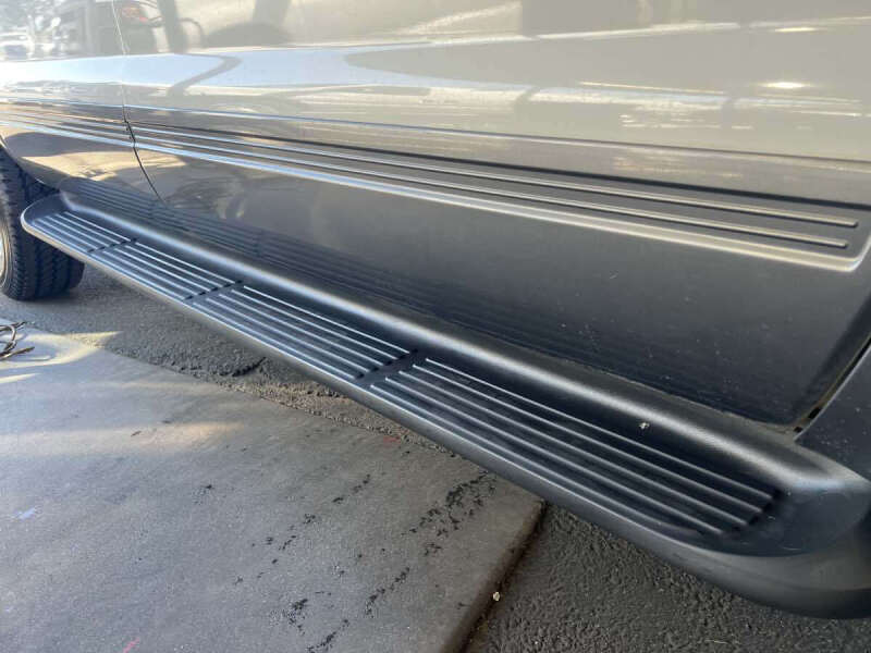 2005 Ford Excursion XLT