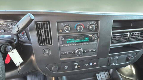 2024 Chevrolet Express 2500
