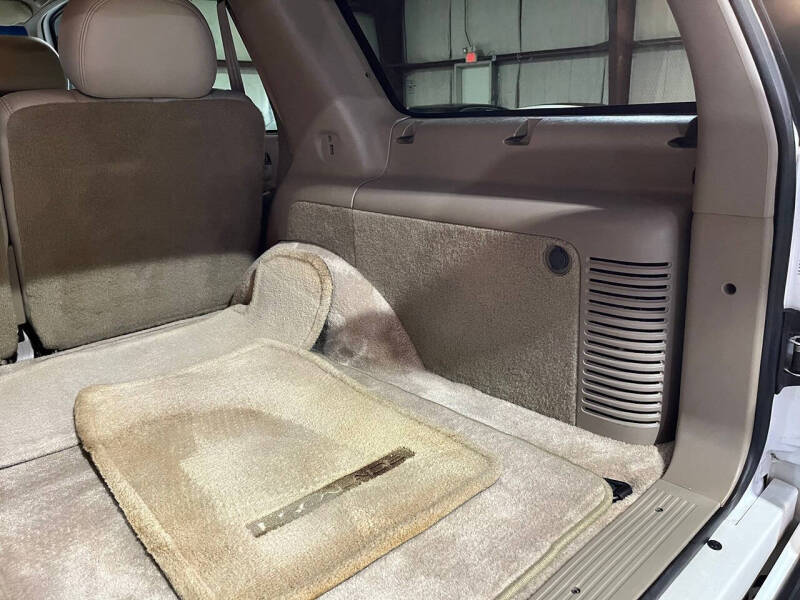 2000 Cadillac Escalade