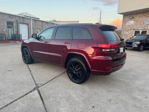 2017 Jeep Grand Cherokee Laredo