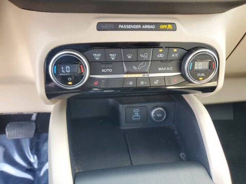 2021 Ford Escape SEL