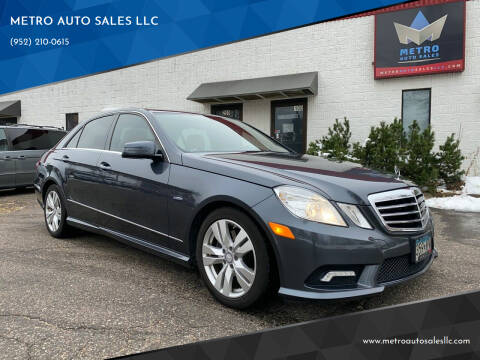 2011 Mercedes-Benz E-Class for sale at METRO AUTO SALES LLC in Blaine MN