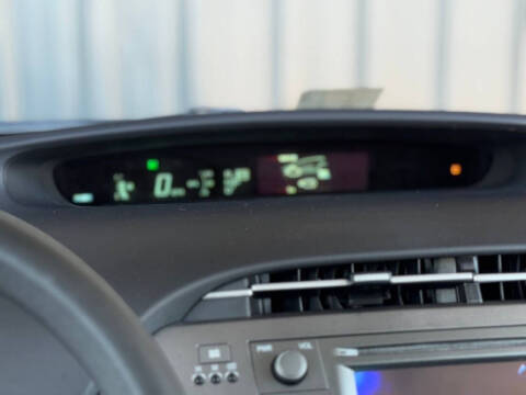 2014 Toyota Prius Two