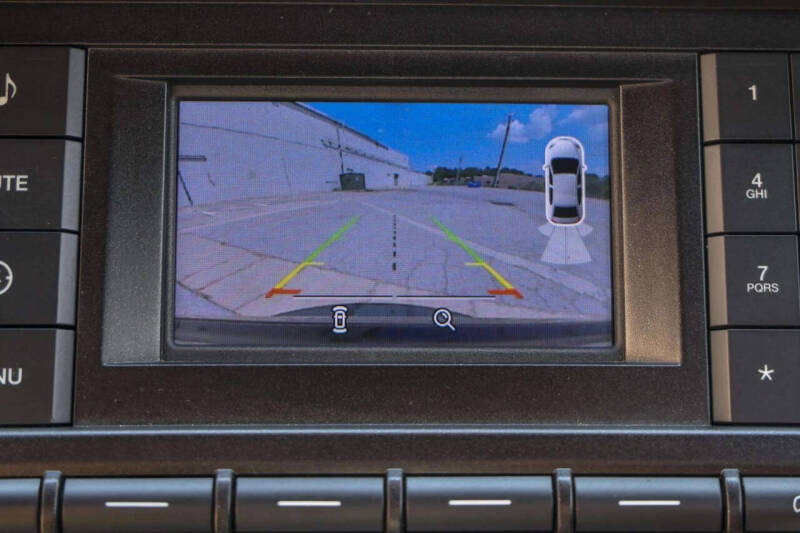 2016 Ford Mustang V6