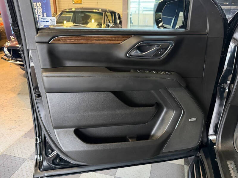 2023 Chevrolet Suburban High Country