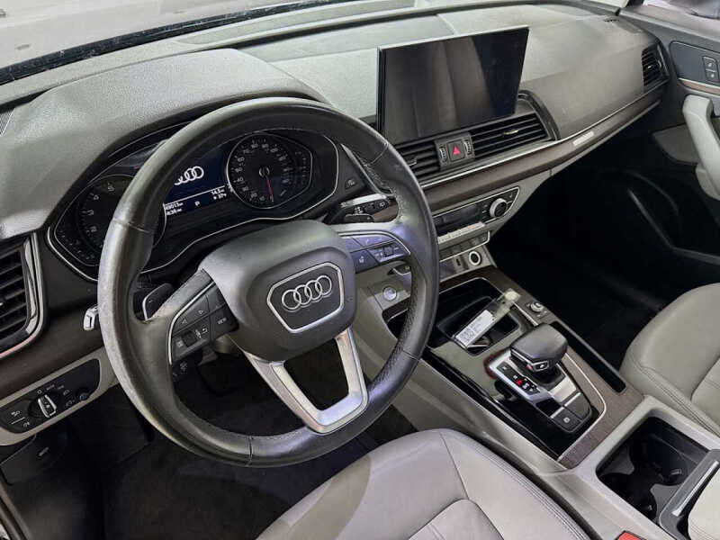 2022 Audi Q5 quattro S line Premium 45 TFSI